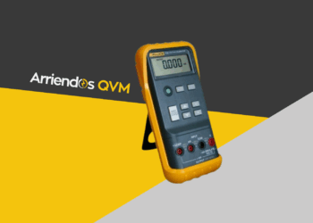 Calibrador de lazo Fluke 715 mostrando pantalla de 4–20 mA y opciones HART